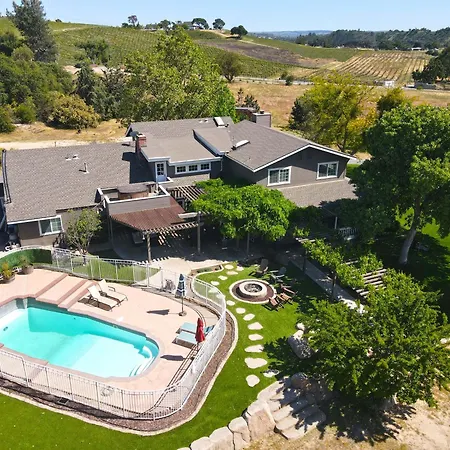 The Vineyard Farmhouse Villa